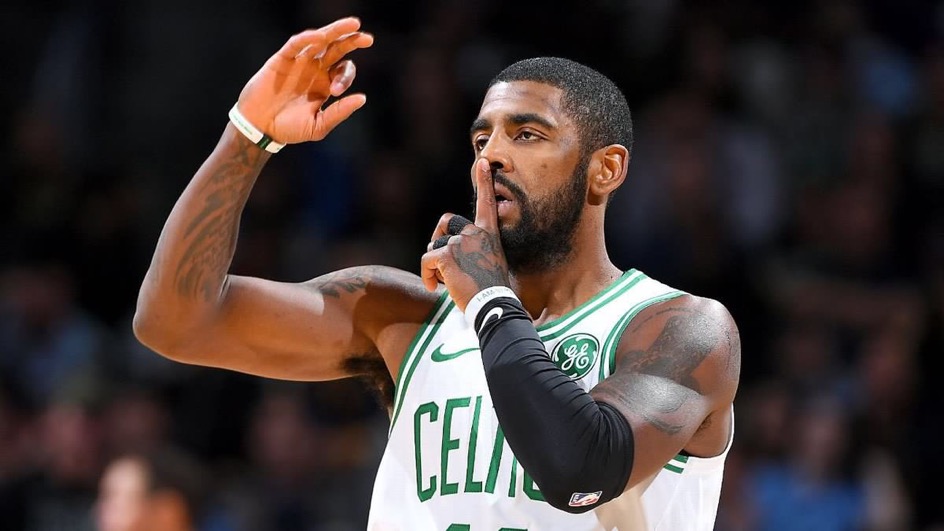 巴塞罗那迎社区盾关键赛，窗口期门线救险，质疑声仍在，赛季目标并未改变