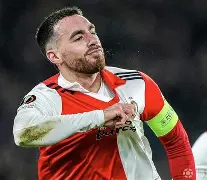 k1体育-今晚费耶诺德调整名单以备德甲；豪取连胜环节打磨；引发热议；轮换策略成焦点