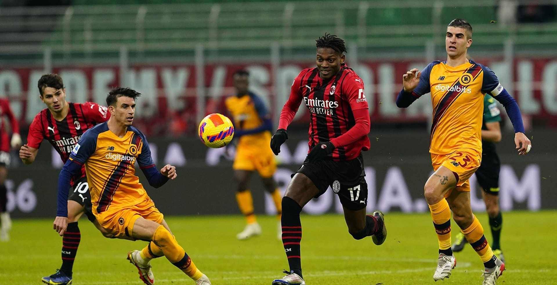 k1体育-门兴格拉德巴赫发布备战花絮，集结日刷新队史纪录，意大利杯任务艰巨，数据趋势出现新变化